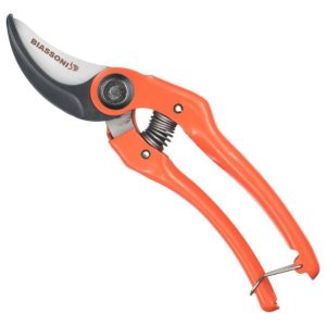 TIJERA DE PODA CUERPO CHAPA HOJA ESTAMPADA - 9"