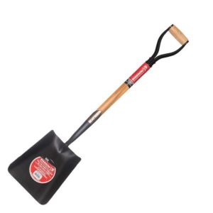 PALA FORJADA ANCHA CABO CORTO CON EMP. DE MADERA