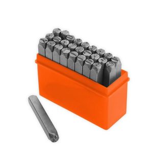 257303